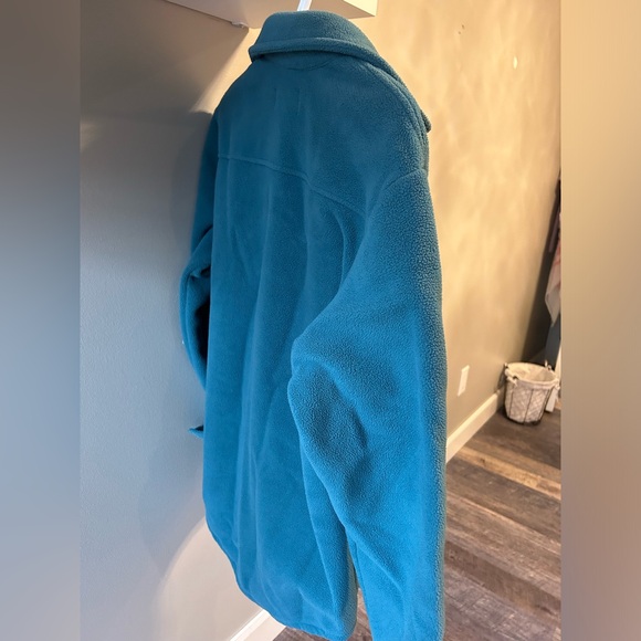 Aritzia TNA fleece - Picture 2 of 4